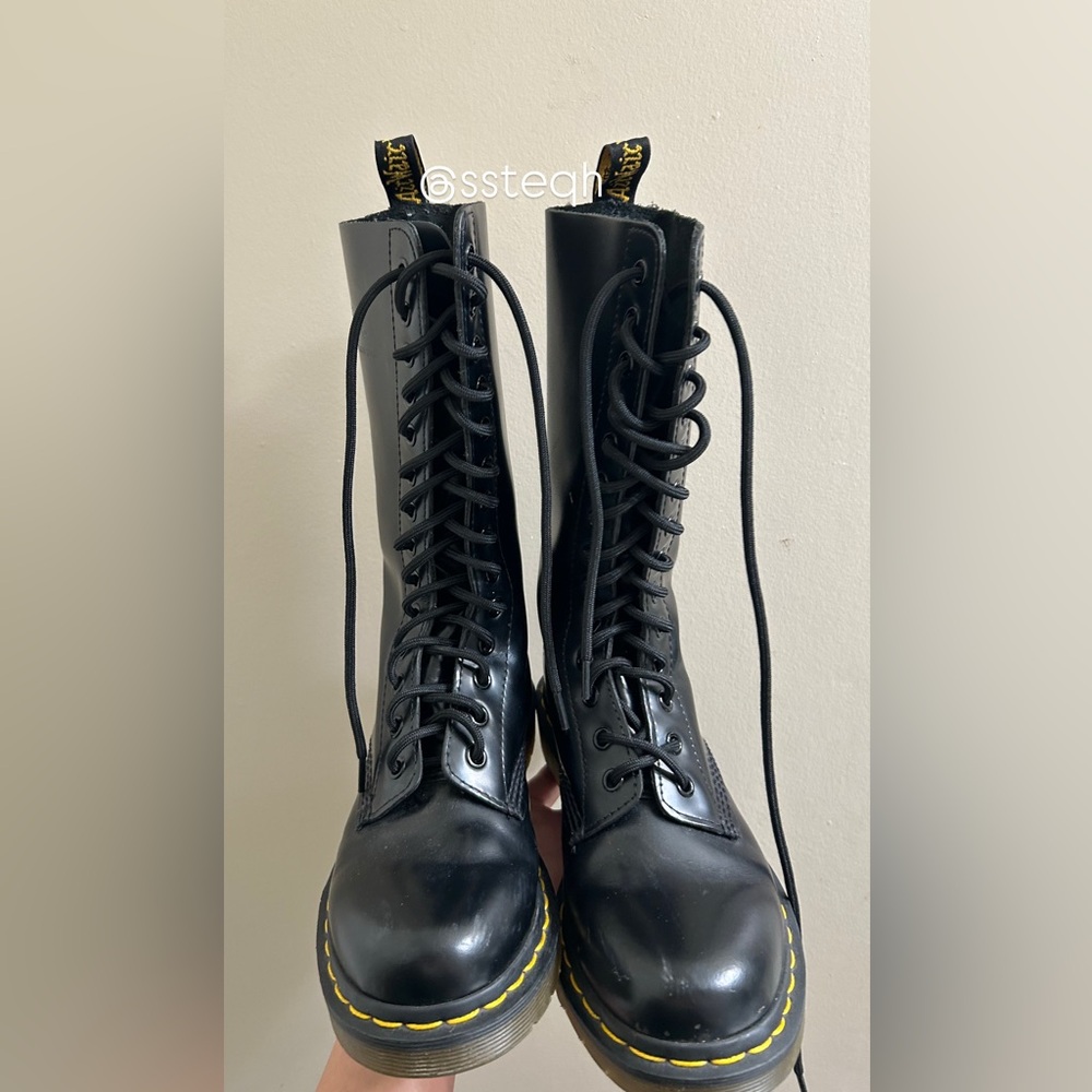 Doc Martens 1914 black mid calf vintage boots